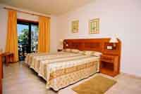3 person family 1 room apartment with balcony, and private facilities (bath and shower)